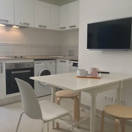 Appartement Deux Pièces Rue Piétonne Situation Idéale
